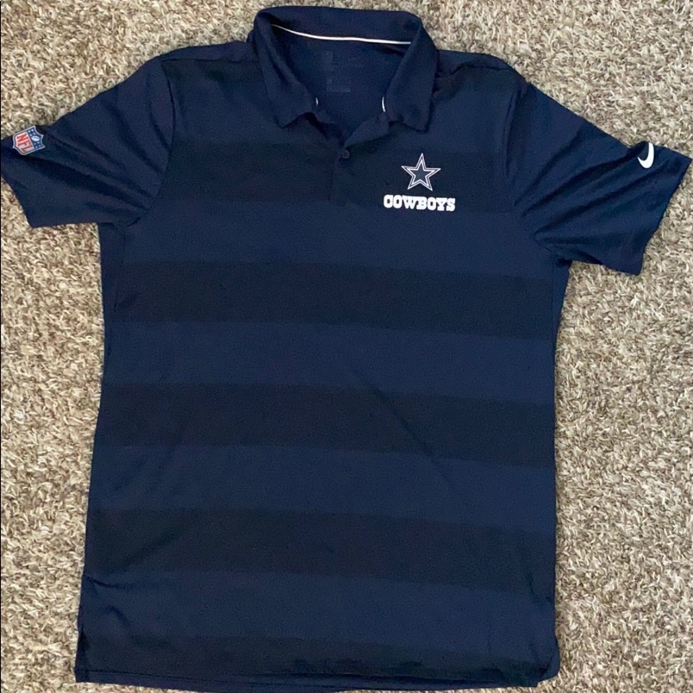 Dallas cowboys Polo size Large